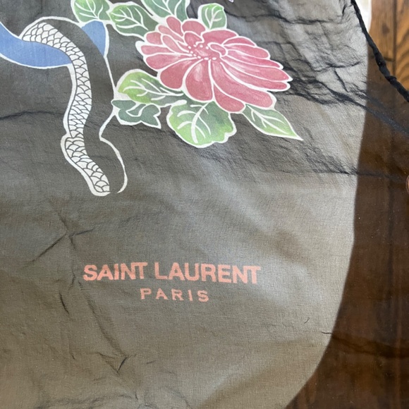 Yves Saint Laurent Silk Chiffon Large SCARF Snake Love 48" X 48" - Picture 8 of 15
